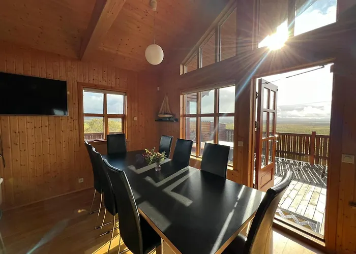 Private Cottage On Golden Circle With Hot Tub